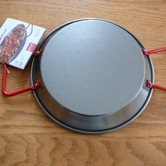 Magefesa ® Carbon Steel Paella Pan, 9 in-22 cm for 1-2 Servings, Made in Spain - Picture 3 of 4